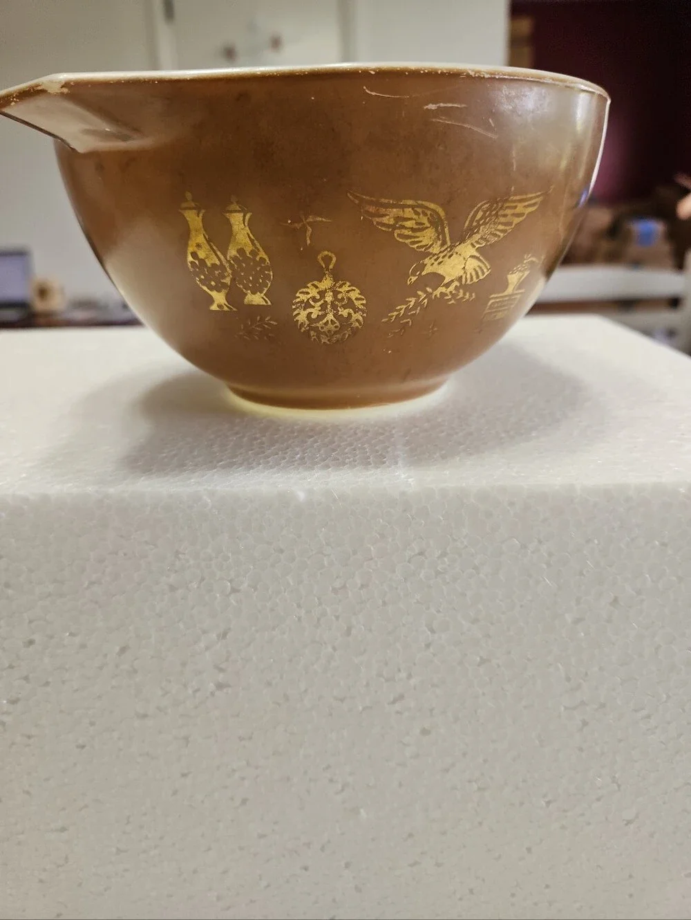 PYREX Vintage Early American Cindrella 1.5 Pint Brown & Gold Bowl #441